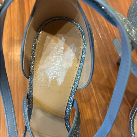 Michael Kors Astrid Stiletto Dress Heels -Sparkle Light Blue Size 7 no box - Picture 4 of 8